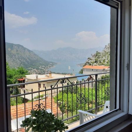 Apartment Perovic Kotor Buitenkant foto