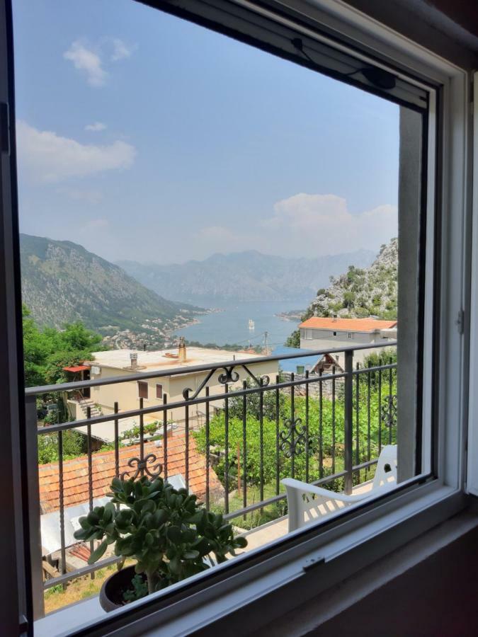 Apartment Perovic Kotor Buitenkant foto